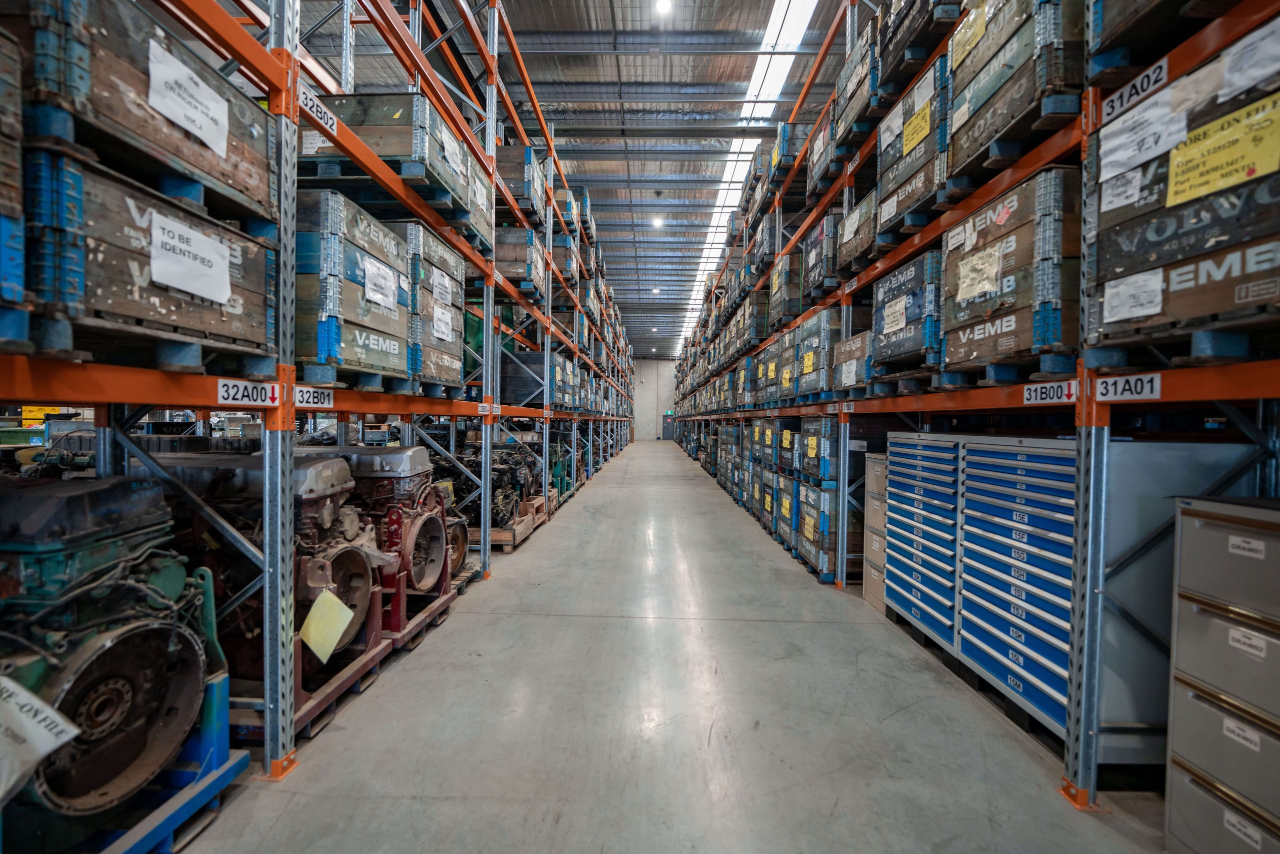 VMR Truck Parts Warehouse