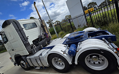 Volvo FH12 Dismantling