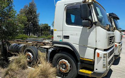 2011 & 2009 Volvo D11 Dismantling