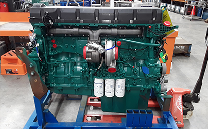412x256 Long Engine 3